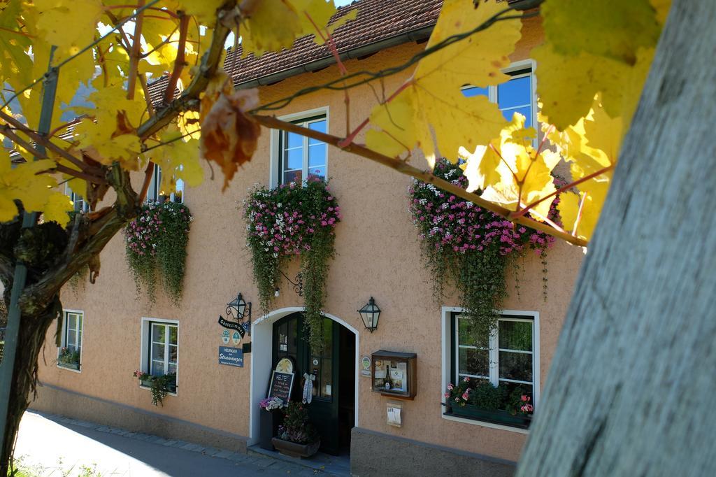 Weingut Donabaum "In Der Spitz" Appartement Spitz an der Donau Buitenkant foto